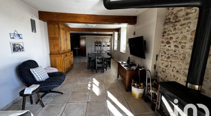 House 6 rooms of 175 m² in Hécourt (27120)