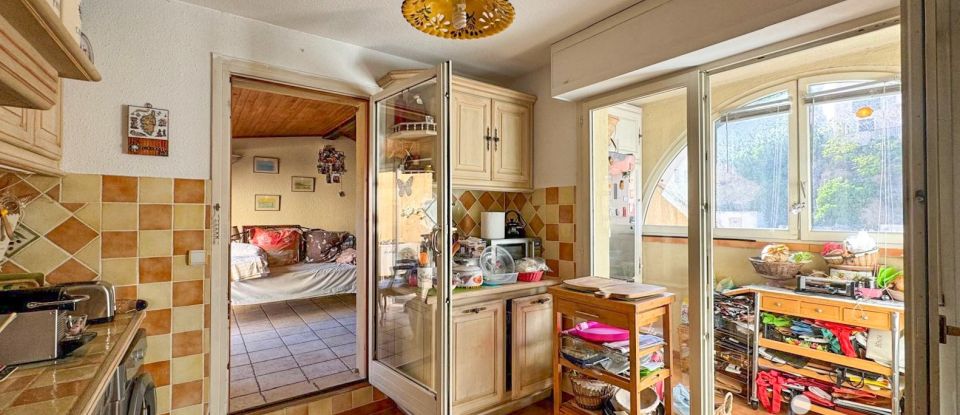 Appartement 3 pièces de 74 m² à Calvi (20260)