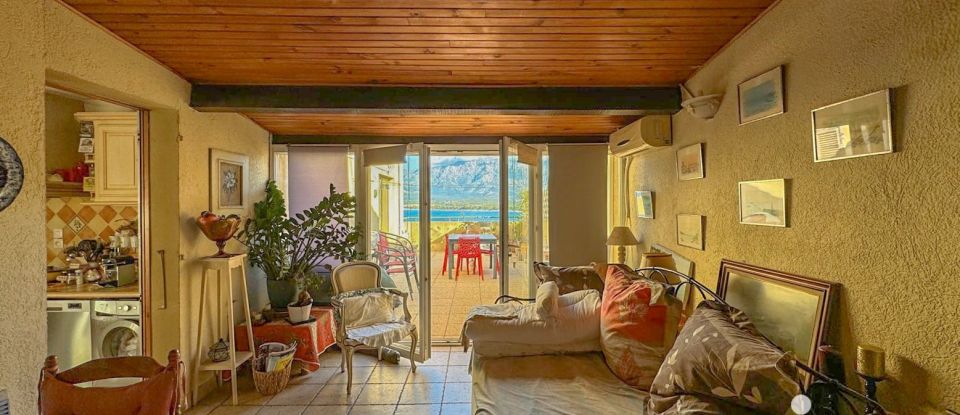 Apartment 3 rooms of 74 m² in Calvi (20260)