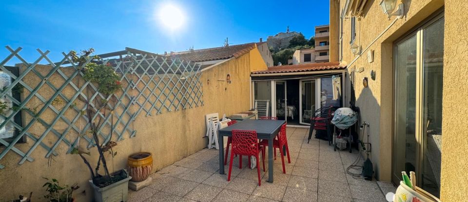 Apartment 3 rooms of 74 m² in Calvi (20260)