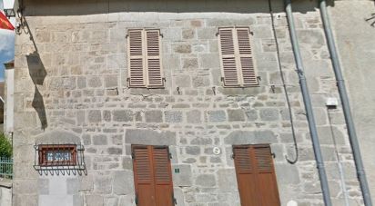 Town house 4 rooms of 82 m² in Chénérailles (23130)