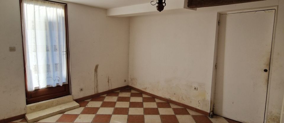 Traditional house 4 rooms of 68 m² in Bruay-la-Buissière (62700)