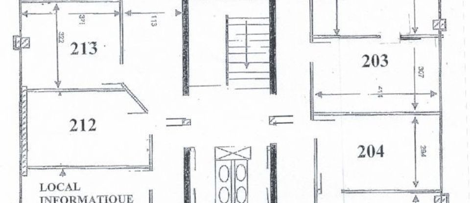 Bureaux de 750 m² à Nantes (44000)