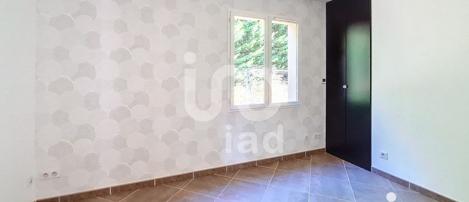 Maison 7 pièces de 180 m² à Auriac-sur-Vendinelle (31460)