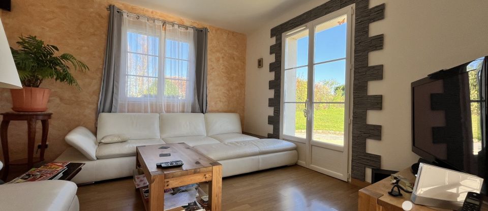 Maison 5 pièces de 137 m² à Charmont-sous-Barbuise (10150)