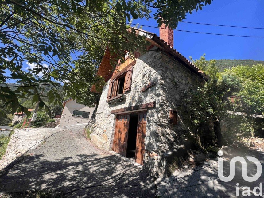 Maison traditionnelle 3 pièces de 51 m² à Saint-Martin-Vésubie (06450)