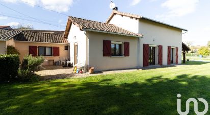 Traditional house 6 rooms of 122 m² in Saint-Gence (87510)