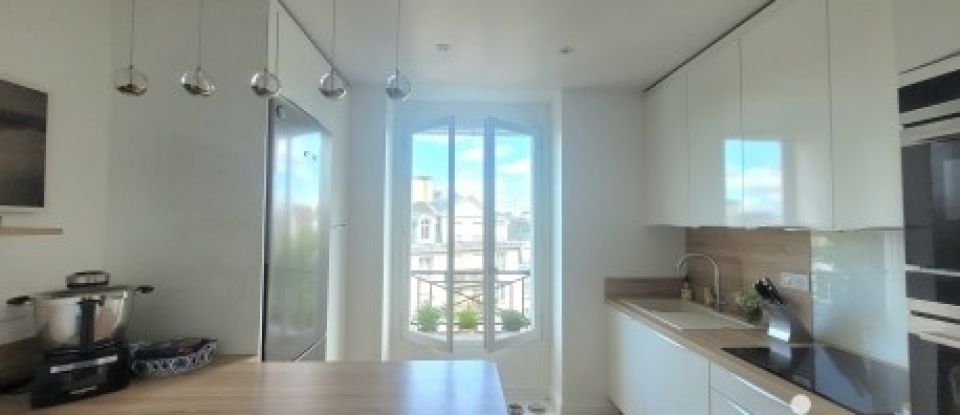 Appartement 5 pièces de 108 m² à Versailles (78000)