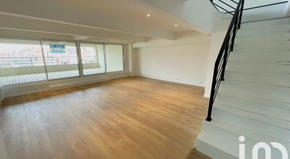 Loft 5 pièces de 175 m² à Lille (59260)