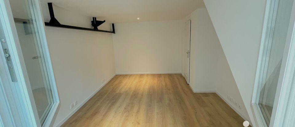 Loft 5 rooms of 175 m² in Lille (59260)