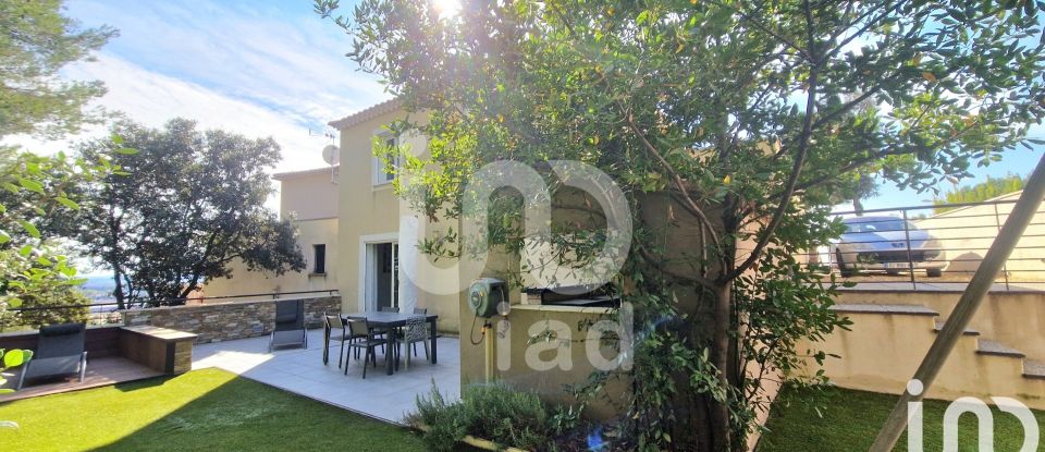 Maison 5 pièces de 107 m² à Nîmes (30900)