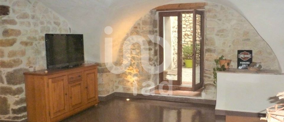 Village house 6 rooms of 165 m² in Saint-Geniès-de-Malgoirès (30190)