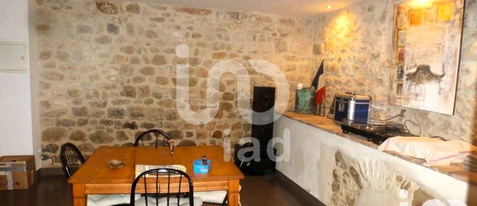 Village house 6 rooms of 165 m² in Saint-Geniès-de-Malgoirès (30190)