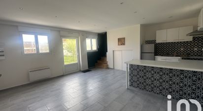 Maison 4 pièces de 80 m² à Le Quesnel (80118)