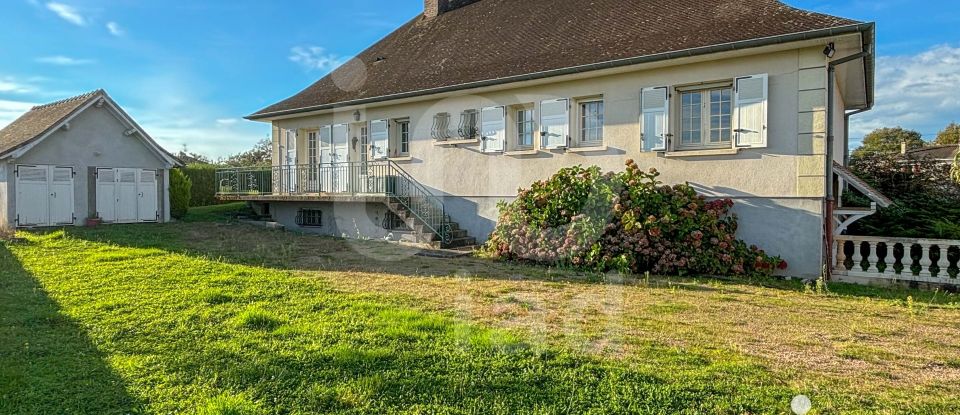 Traditional house 8 rooms of 174 m² in Néris-les-Bains (03310)