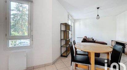 Appartement 2 pièces de 40 m² à Saint-Pierre-en-Faucigny (74800)