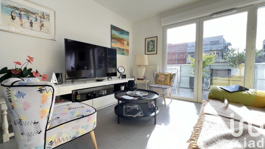 Appartement 4 pièces de 88 m² à La Rochelle (17000)