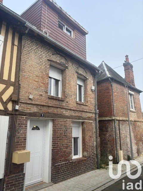 Maison de ville 3 pièces de 64 m² à Brionne (27800)