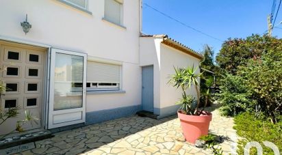 Traditional house 5 rooms of 105 m² in Port-la-Nouvelle (11210)