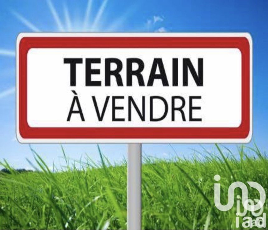 Land of 735 m² in Chabris (36210)