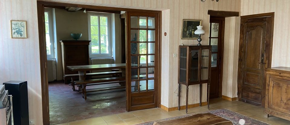 Country house 7 rooms of 208 m² in Mercy (89210)