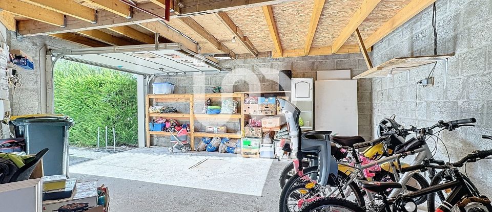 Maison 5 pièces de 135 m² à Baden (56870)