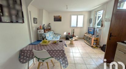 Maison 3 pièces de 43 m² à Saintes (17100)