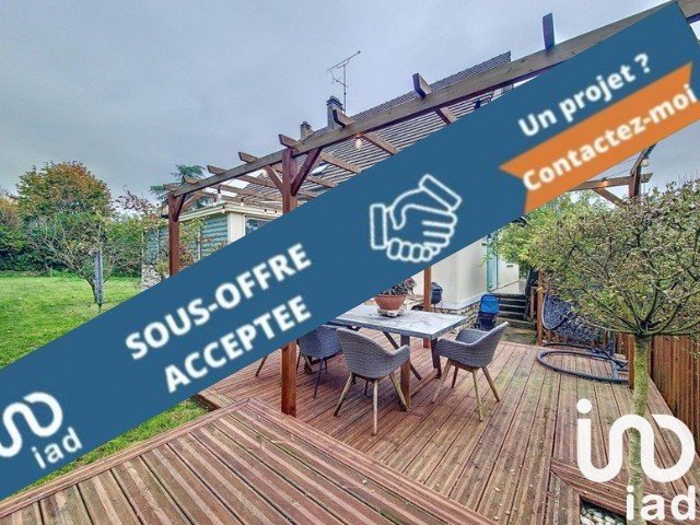 Maison 10 pièces de 200 m² à Villette (78930)