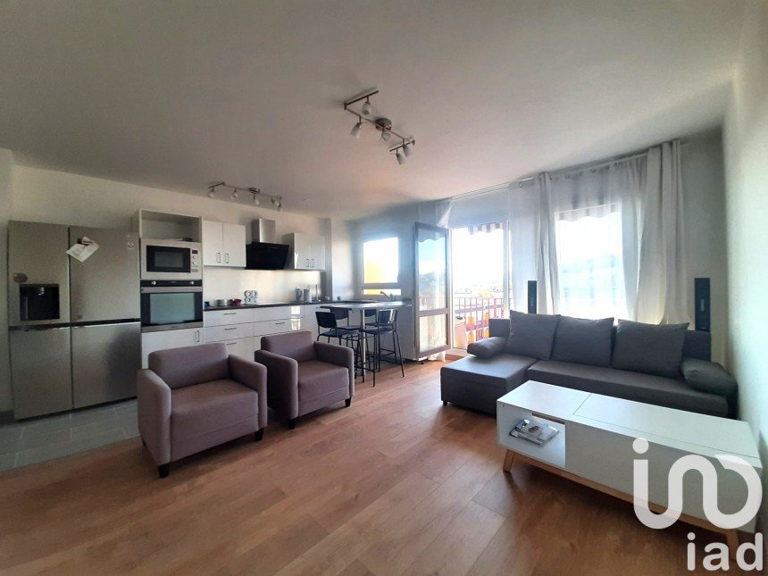 Apartment 4 rooms of 83 m² in Rosny-sous-Bois (93110)