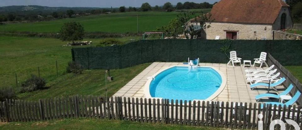 Maison traditionnelle 11 pièces de 280 m² à Cœur de Causse (46240)