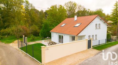 Village house 5 rooms of 126 m² in Saint-Hilaire-au-Temple (51400)