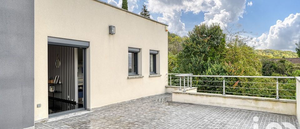 Maison d’architecte 7 pièces de 189 m² à Vaux-sur-Seine (78740)