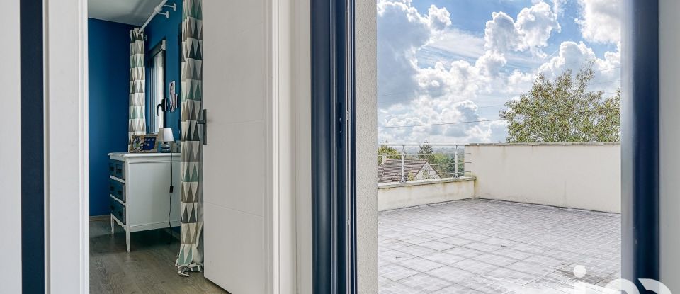 Maison d’architecte 7 pièces de 189 m² à Vaux-sur-Seine (78740)