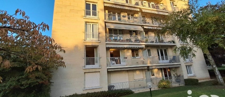 Apartment 4 rooms of 78 m² in Compiègne (60200)