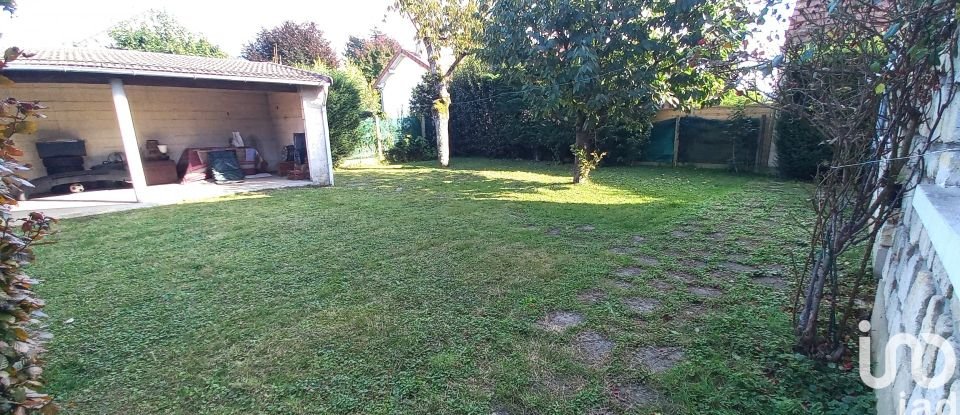 Maison 5 pièces de 121 m² à Athis-Mons (91200)