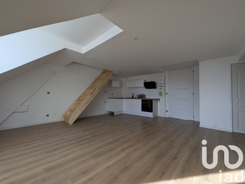 Duplex 3 pièces de 62 m² à Bassens (33530)