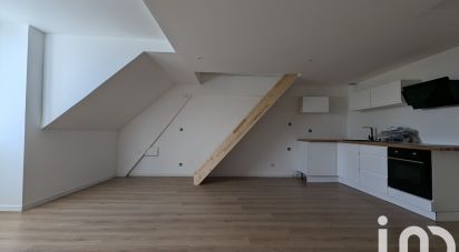 Duplex 3 rooms of 62 m² in Bassens (33530)