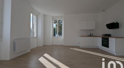 Apartment 3 rooms of 60 m² in Saint-Louis-de-Montferrand (33440)