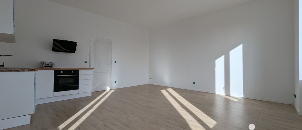 Appartement 3 pièces de 60 m² à Saint-Louis-de-Montferrand (33440)