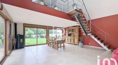 Maison 7 pièces de 137 m² à Petit-Caux (76370)