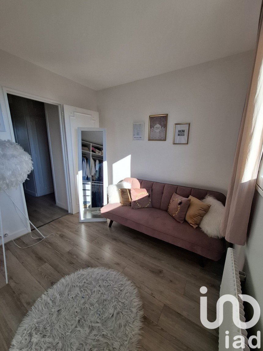 Apartment 3 rooms of 60 m² in Noisy-le-Sec (93130)