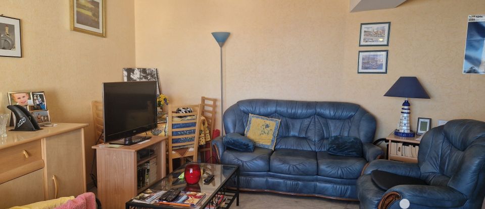 Appartement 3 pièces de 71 m² à Sète (34200)