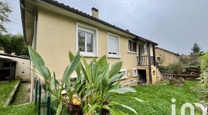 House 6 rooms of 140 m² in Sarlat-la-Canéda (24200)