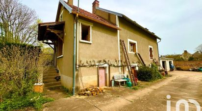 Country house 4 rooms of 100 m² in Saint-Amand-en-Puisaye (58310)