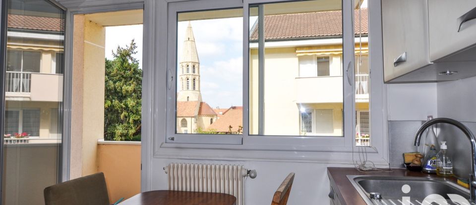 Apartment 4 rooms of 89 m² in Orgeval (78630)