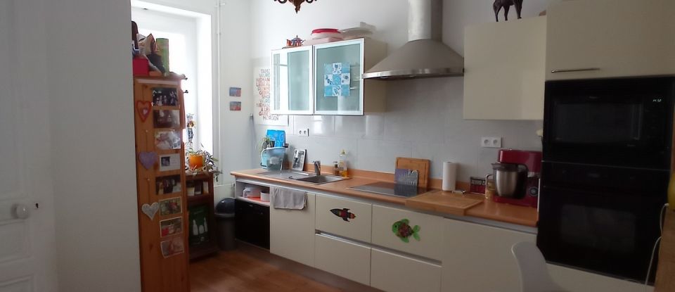 House 4 rooms of 273 m² in Saint-Prix-lès-Arnay (21230)