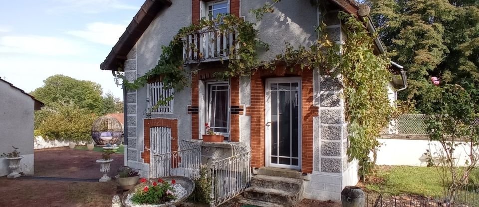 House 4 rooms of 273 m² in Saint-Prix-lès-Arnay (21230)