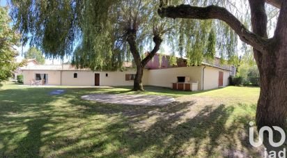 Longere 6 rooms of 180 m² in Gaillan-en-Médoc (33340)