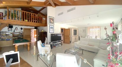 House 6 rooms of 303 m² in Rivesaltes (66600)