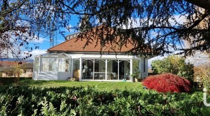 Traditional house 10 rooms of 250 m² in Reignier-Ésery (74930)